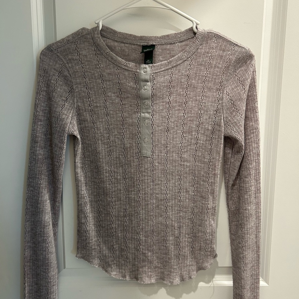 Women's Gray Long Sleeve Top